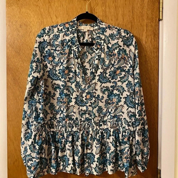 LOFT Tops - Loft Floral Ruffle Tie V-Neck Long Sleeve Top Size M